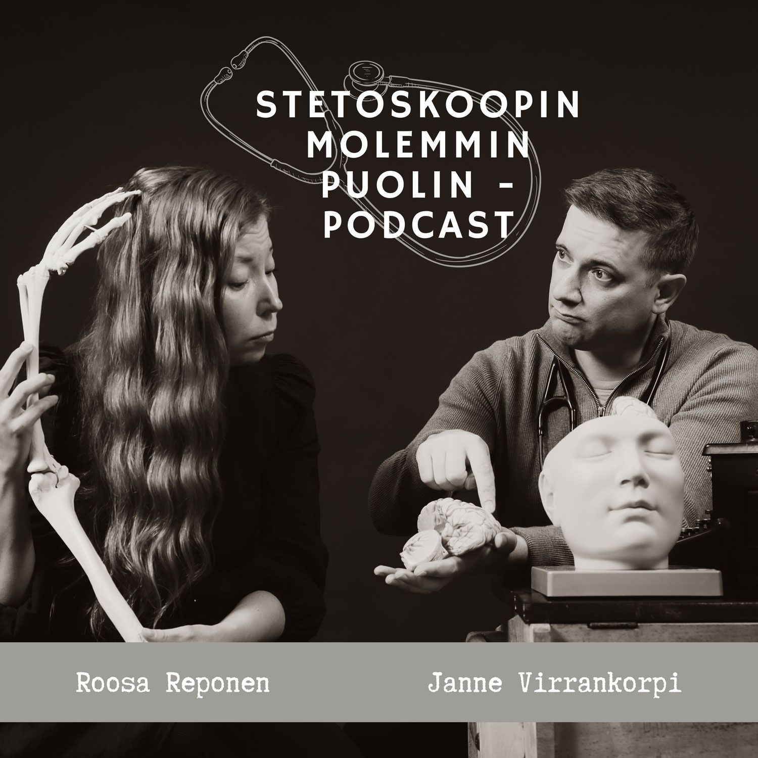 Stetoskoopin molemmin puolin Stetoskoopin molemmin puolin